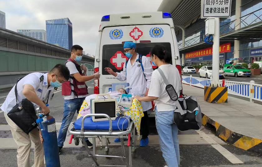 保靖县救护车出租公司